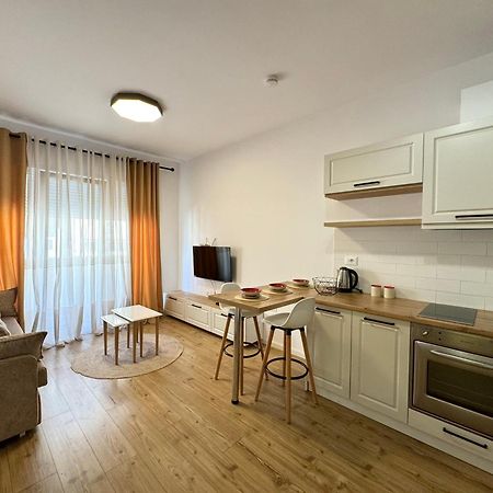 Apartment In The Heart Of Old Bazaar, Tirana - Hana Apartments ภายนอก รูปภาพ