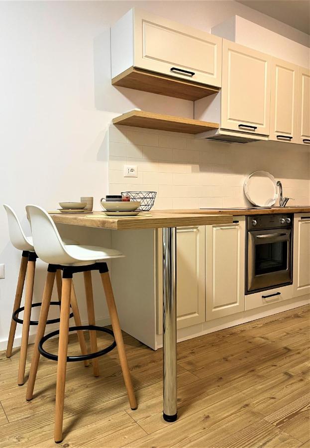 Apartment In The Heart Of Old Bazaar, Tirana - Hana Apartments ภายนอก รูปภาพ